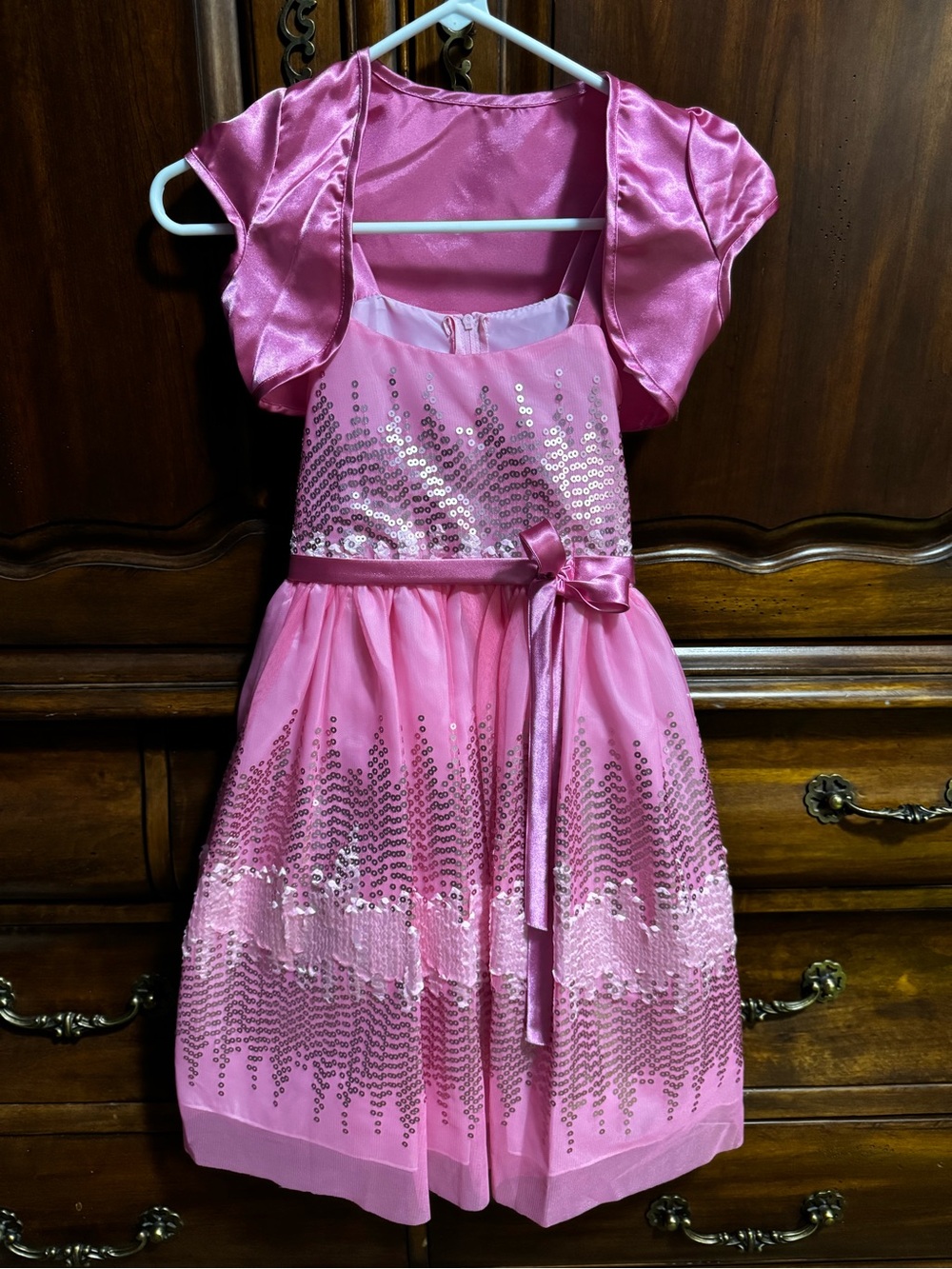 *NEVER WORN* Chic Baby Pink Sequin Tulle Party Dress with Satin Bolero